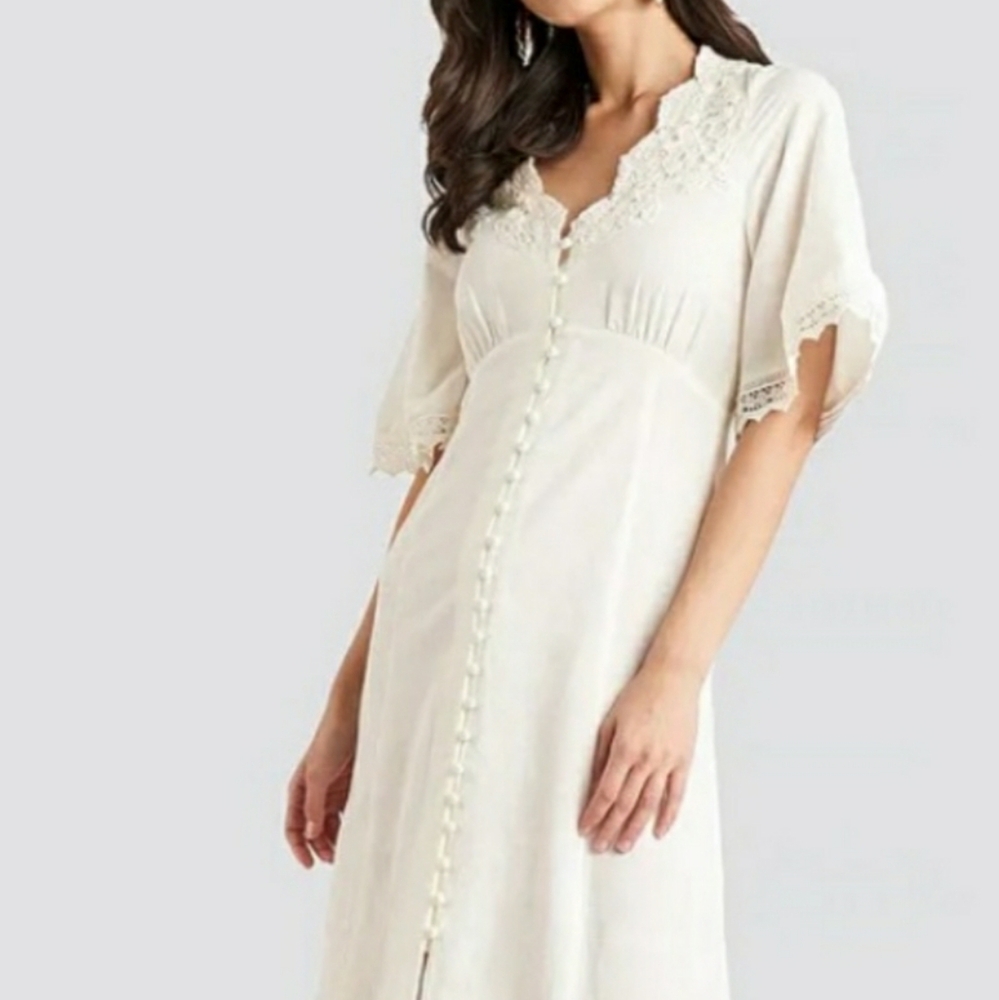 ISO Mango Marisa white embroidered maxi dress *NOT for sale*